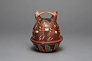 Bridge Vessel Depicting Birds, Possibly Hummingbirds by Nasca