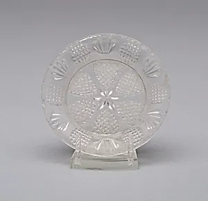 Cup plate by Artist unknown