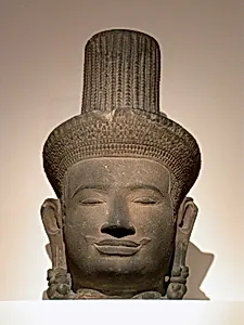 Head of a Male Deity (<em>Deva</em>)
