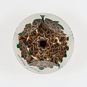 Paperweight by Compagnie de Saint Louis