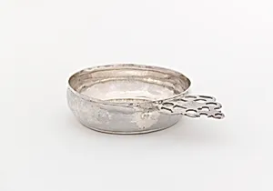 Porringer