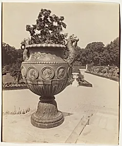 Versailles, Vase par Ballin