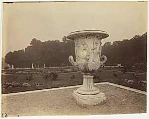 Versailles, Vase par Cornu