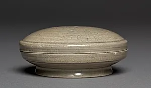Box: Yue ware by Unknown Artist