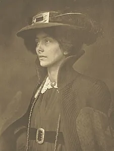 Camera Work: Frau Mathasius by J. Craig Annan (British, 1864–1946)