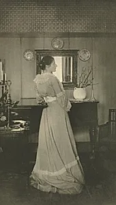 Camera Work: Portrait of Mrs. C. by J. Craig Annan (British, 1864–1946)