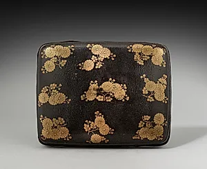 Cosmetics Box with Chrysanthemums (lid) by Unknown Artist
