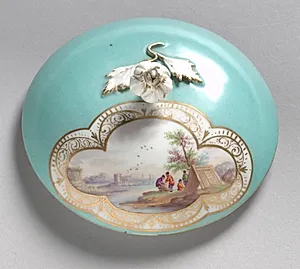 Cover for a Sugar Bowl