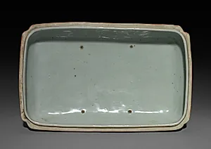 Covered Box with Dragons (lid) by Unknown Artist