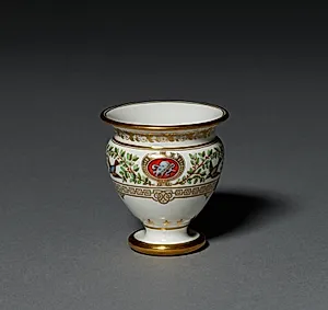 Cup