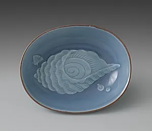 Dish from Dishes with Shells by Seifū Yohei IV (Japanese, 1872–1951)