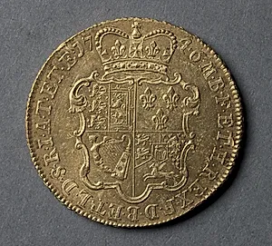 Five Guineas: Crowned and Garnished Shield of Arms (reverse) by Unknown Artist