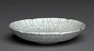 Flat Dish: Guan ware by Unknown Artist