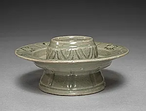 Floral-shaped Cup Stand with Inlaid Chrysanthemum Design by Unknown Artist