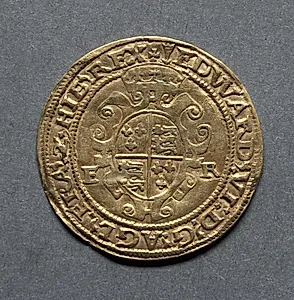 Half Sovereign: Crowned Royal Arms (reverse) by Unknown Artist
