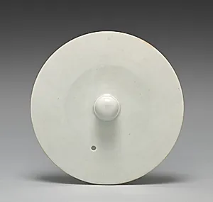 Lid for a Sake Pourer by Seifū Yohei III (Japanese, 1851–1914)