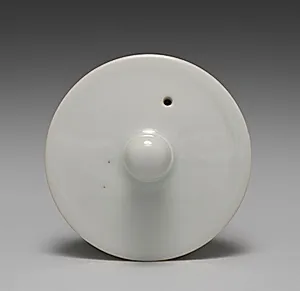 Lid for a Sake Pourer with Flowers by Seifū Yohei III (Japanese, 1851–1914)