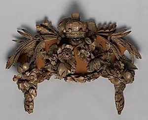 Overdoor Decoration