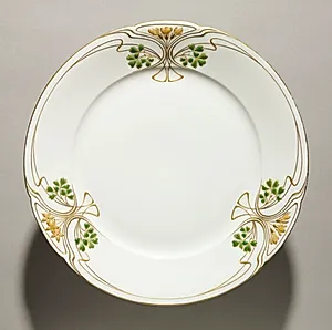 Plate by KPM (Königliche Porzellan-Manufaktur) (German, Berlin, est. 1763)