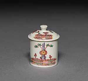 Pomade Pot with Cover by Saint Cloud Porcelain Factory (French)