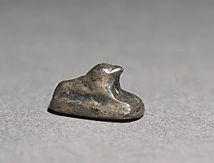 Recumbent Lion Bead by Unknown Artist