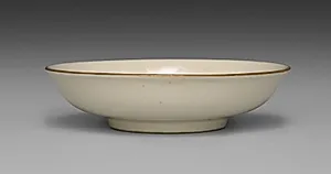 Small Dish from Dining Set with Plum Blossoms and Cracked-Ice by Seifū Yohei II (Japanese, 1844–1878)
