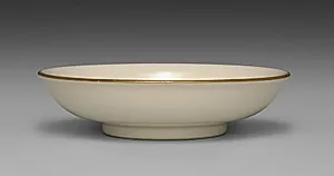 Small Dish from Dining Set with Plum Blossoms and Cracked-Ice by Seifū Yohei II (Japanese, 1844–1878)