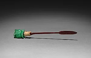 Snuff Bottle (stopper) by Unknown Artist