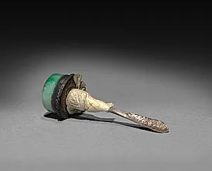 Snuff Bottle (stopper) by Unknown Artist