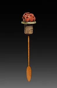 Snuff Bottle (stopper) by Unknown Artist