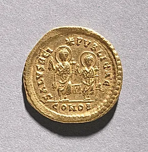 Solidus of Theodosius II and Valentinian III (reverse) by Unknown Artist