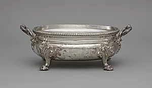 Tureen