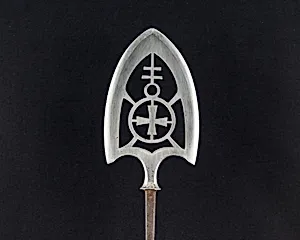 Arrowhead (<i>Yanone</i>)