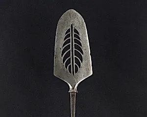 Arrowhead (<i>Yanone</i>)