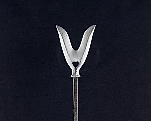 Arrowhead (<i>Yanone</i>)
