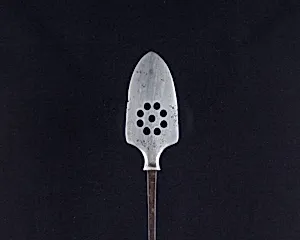 Arrowhead (<i>Yanone</i>)