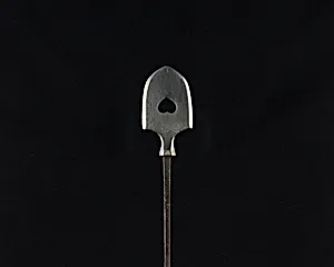 Arrowhead (<i>Yanone</i>)