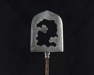 Arrowhead (<i>Yanone</i>)
