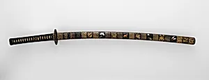 印籠刻昆虫図螺鈿据文象嵌鞘打刀拵 Blade and Mounting for a Sword (<i>Katana</i>)
