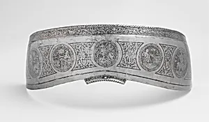 Cantle Plate