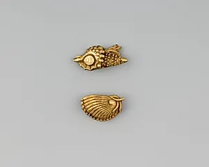 Pair of Sword-Grip Ornaments (Menuki)
