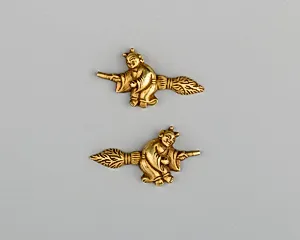 Pair of Sword-Grip Ornaments (Menuki)