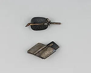 Pair of Sword-Grip Ornaments (Menuki)