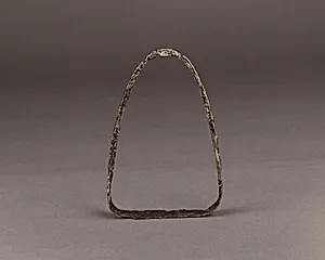 Stirrup