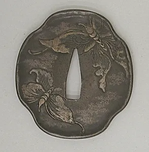 Sword guard (<i>Tsuba</i>) Depicting Swallowtail Butterflies (揚羽蝶図鐔)