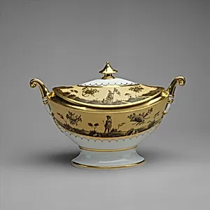 Covered tureen