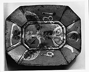 Dish by Simon Singer