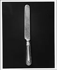 Knife