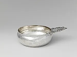 Porringer