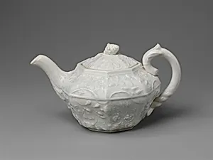 Teapot by American Pottery Manufacturing Company|Daniel Greatbatch